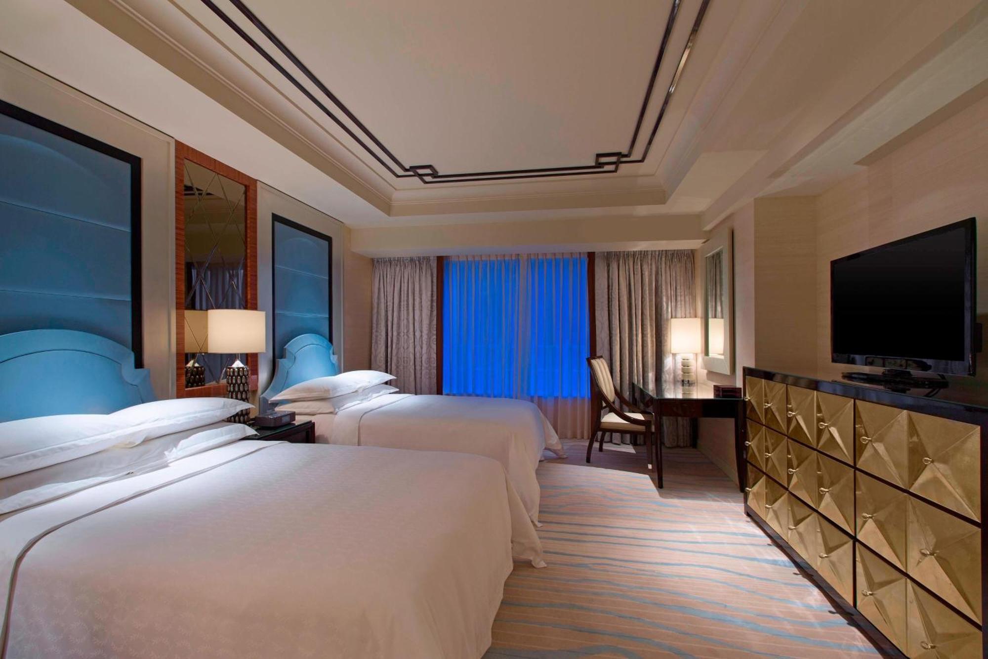 Sheraton Grand Macao Hotel Exterior photo Deluxe Room