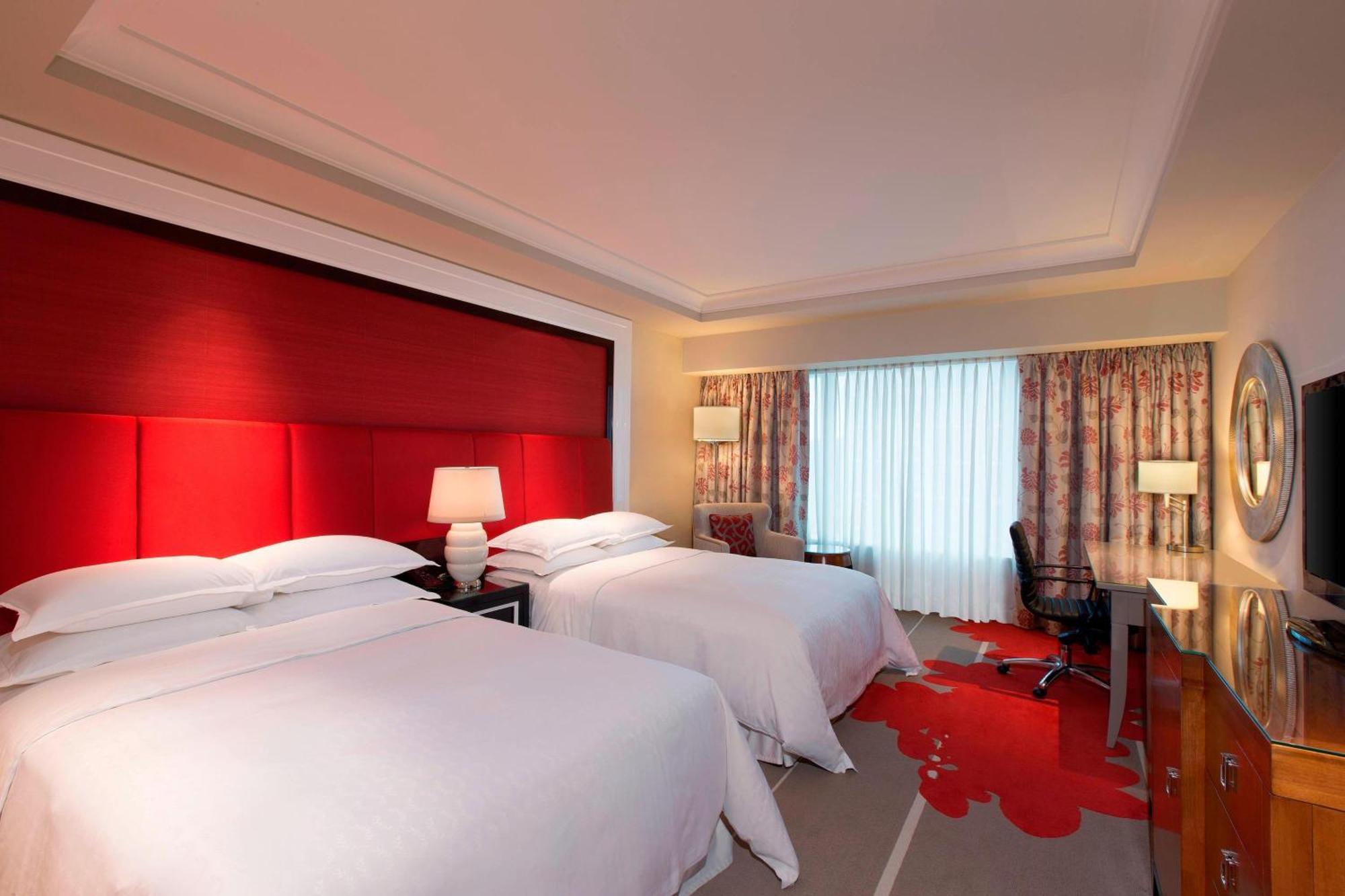 Sheraton Grand Macao Hotel Exterior photo Deluxe room