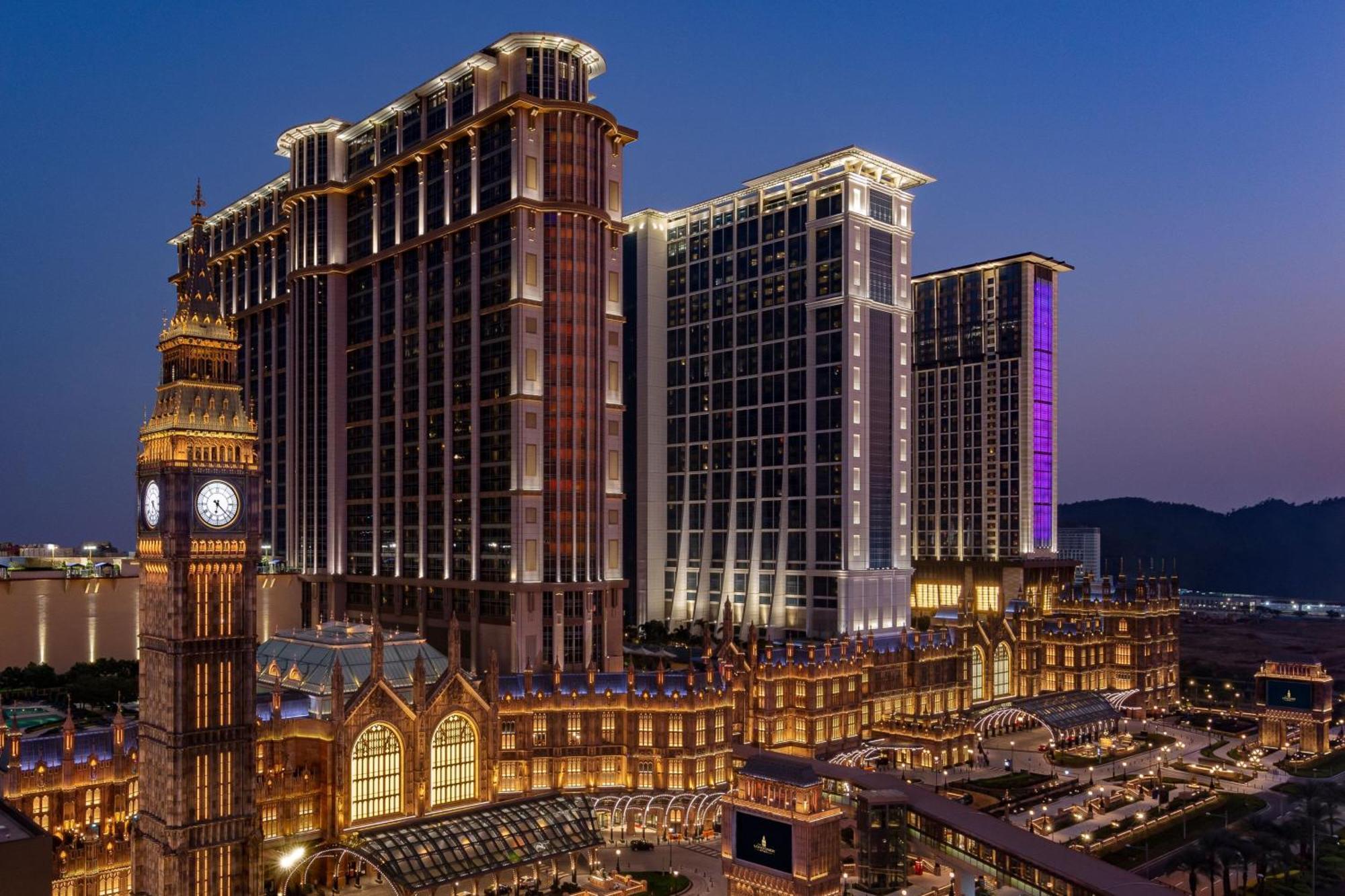 Sheraton Grand Macao Hotel Exterior photo The Venetian Resort Macao